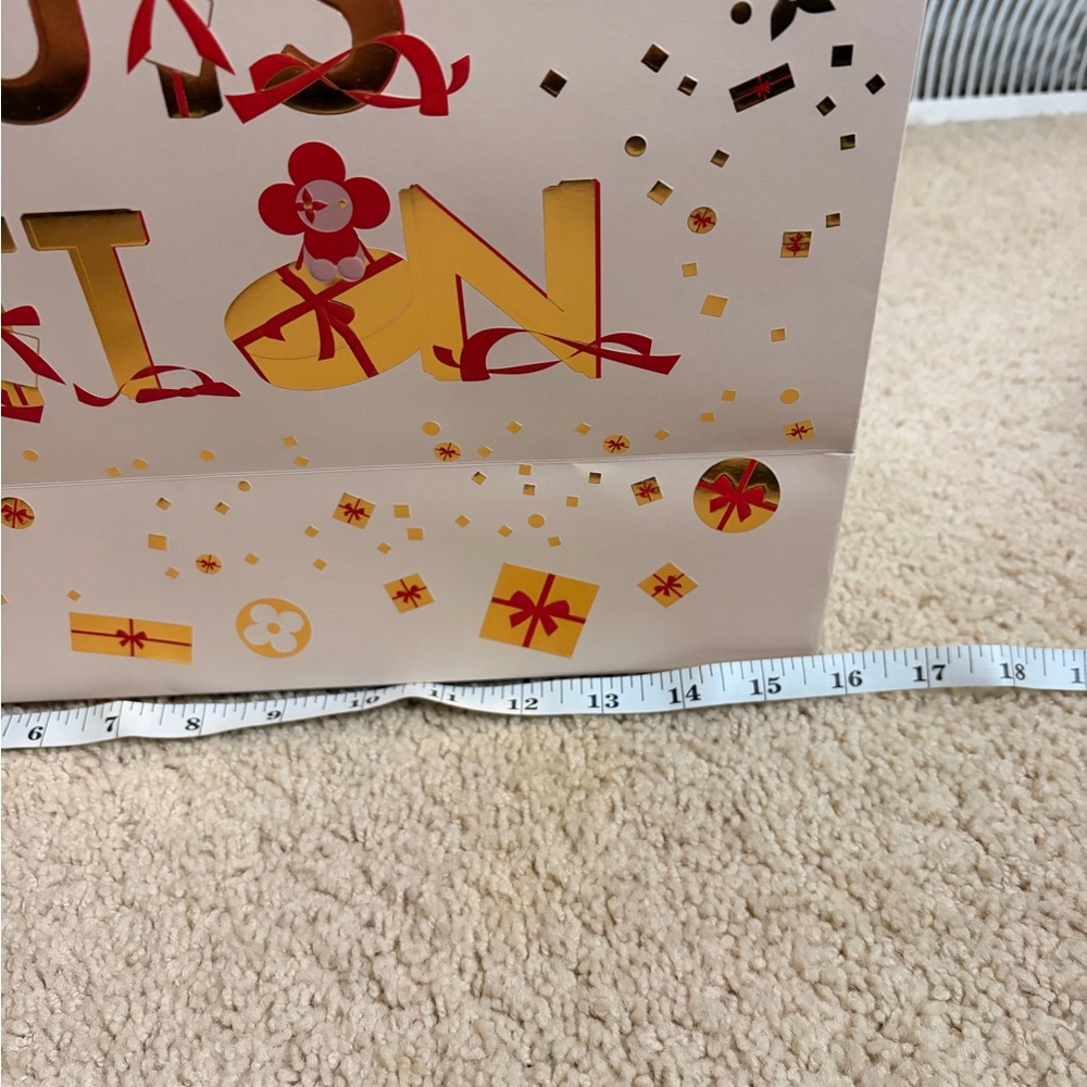Louis Vuitton Festive Gift Bag with Red and Gold Accents - Picture 6 of 7